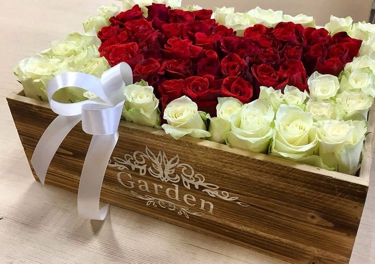 Композиция №365 из роз